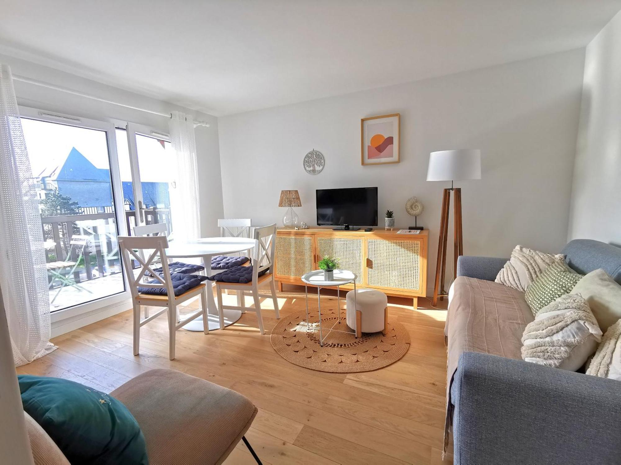 Cabourg Cosy, Appartement Refait A Neuf, 5 Min A Pied De La Mer Bagian luar foto